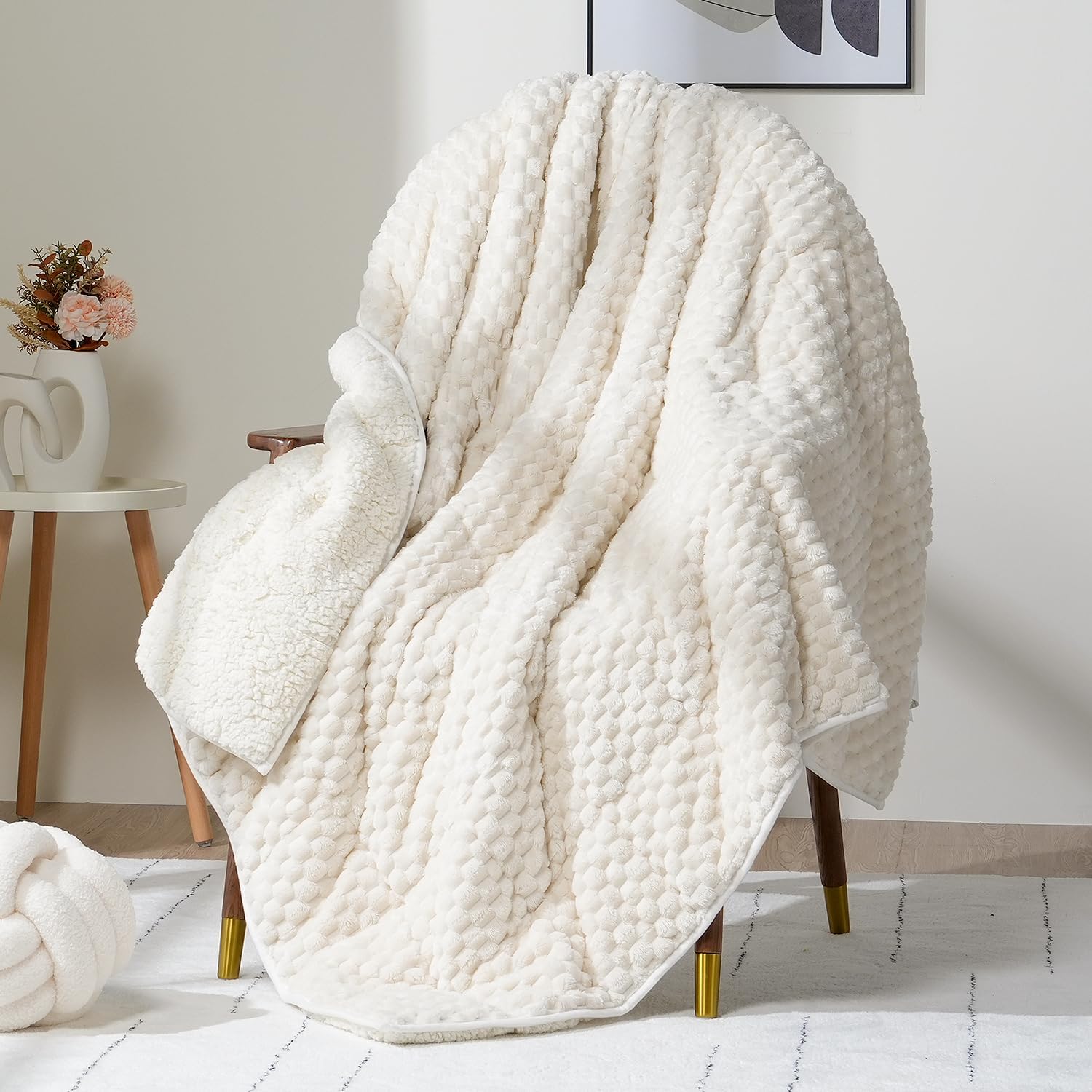 White Jacquard Weighted Blanket